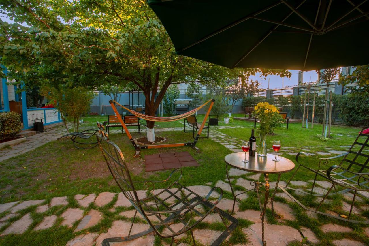 Apart Hotel West Tiflis Exterior foto
