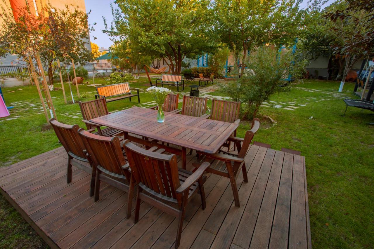 Apart Hotel West Tiflis Exterior foto