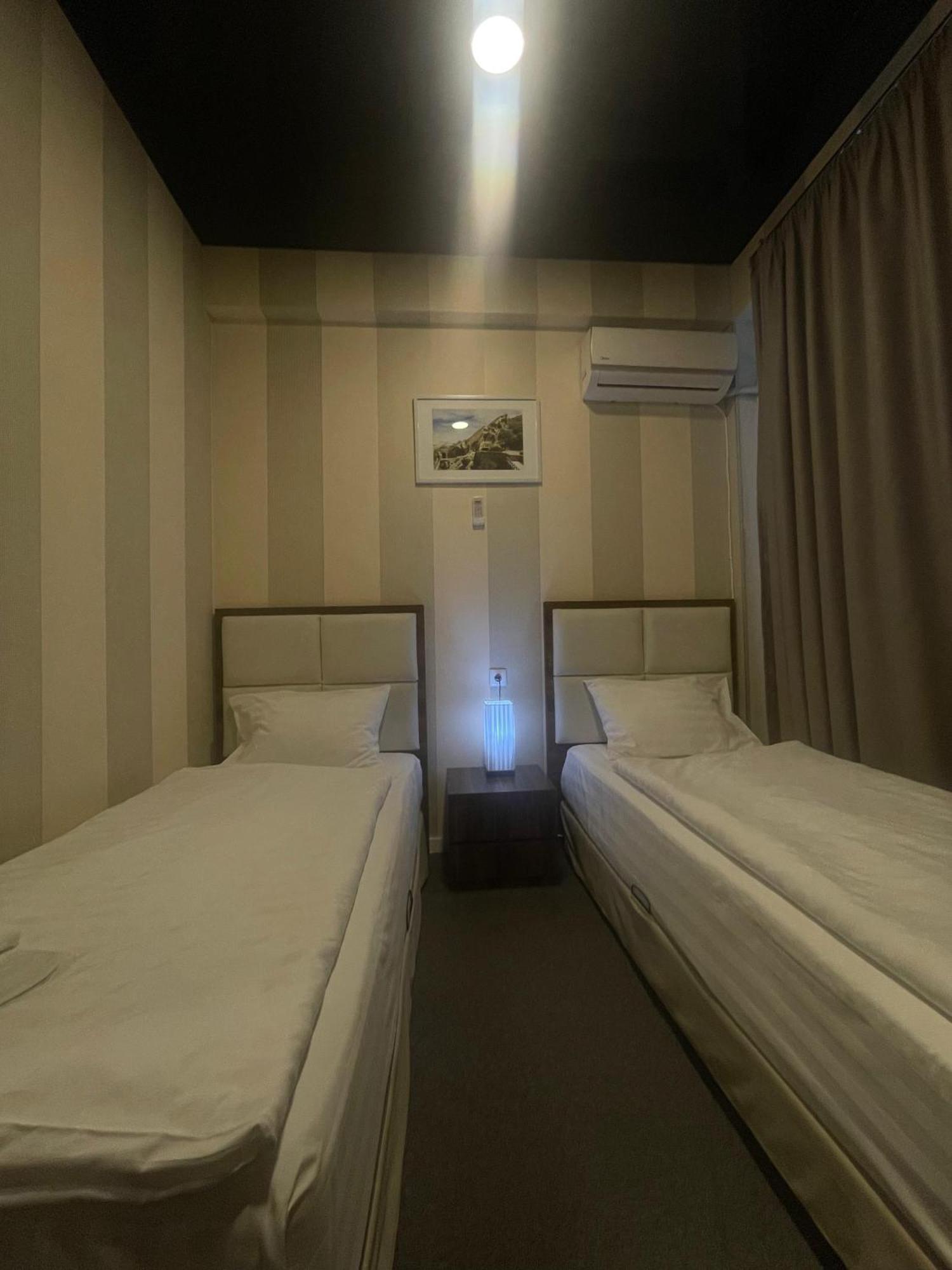 Apart Hotel West Tiflis Exterior foto